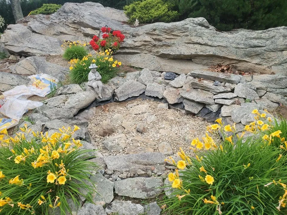 Reliable garden landscaping near you in Smithfield, RI by Me Yarder Exterior Services