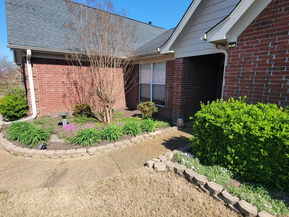 Trusted landscape installation experts serving Olive Branch, MS - Meadors Southern Lawn Services