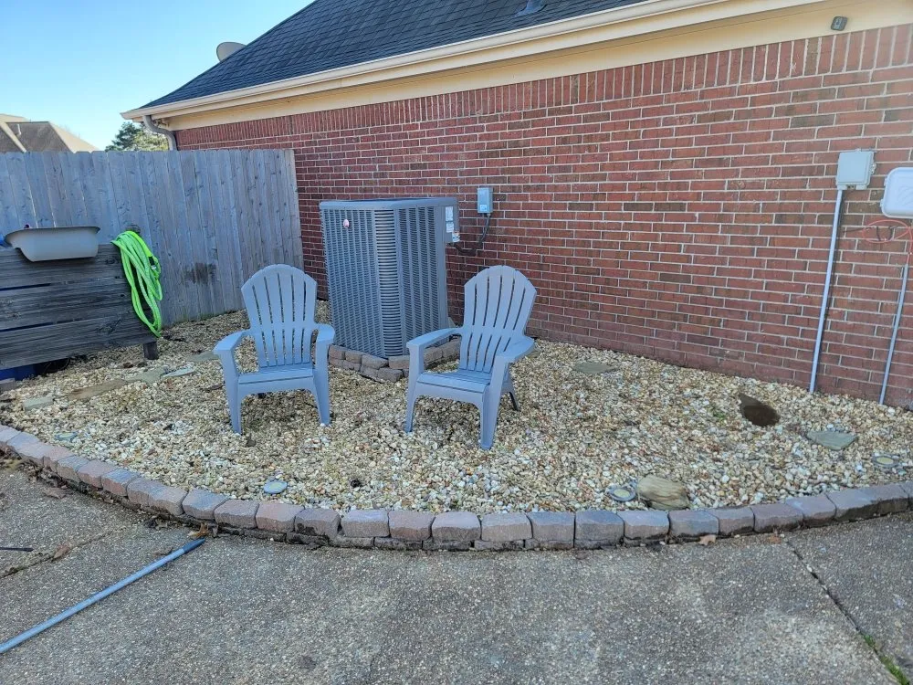 Local yard maintenance for homes in Olive Branch, MS by Meadors Southern Lawn Services
