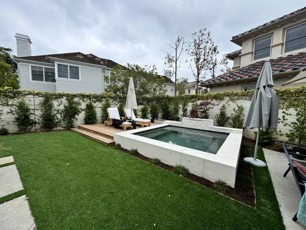 Professional lawn care service in Costa Mesa, CA - Meadow Landscape