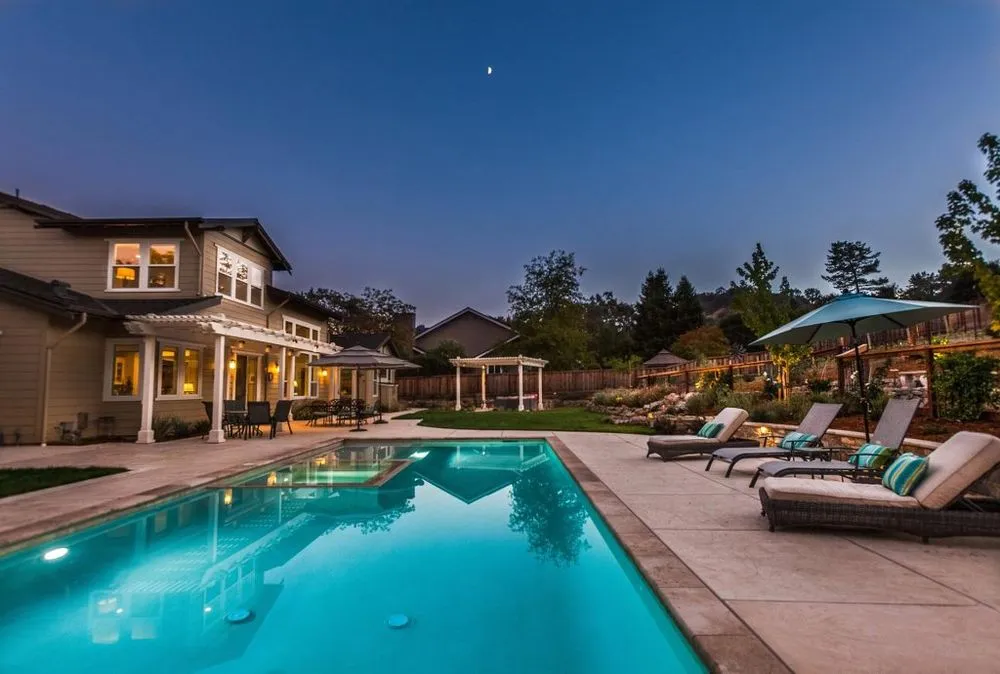 Expert garden landscaping for year-round maintenance across Martinez, CA - Meadowbrook Design