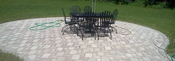 Meadowview Landscape & Hardscapes Logo