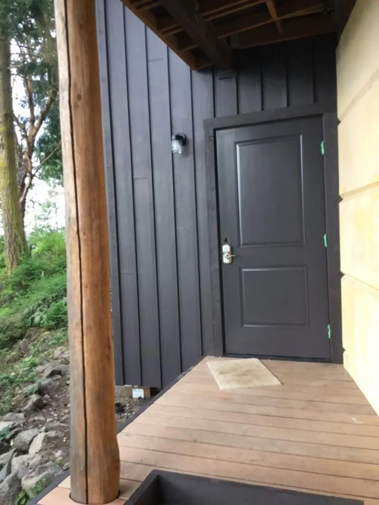 Top-rated lawn care service in Aledo, TX by Mead's Painting Services