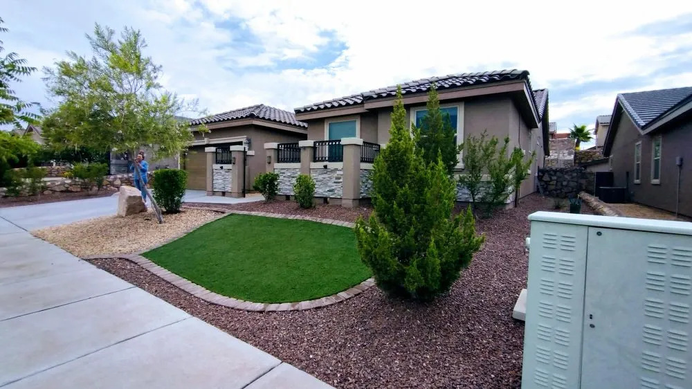 Reliable residential landscaping for homes in El Paso, TX by Mean Clean Property Maintenance
