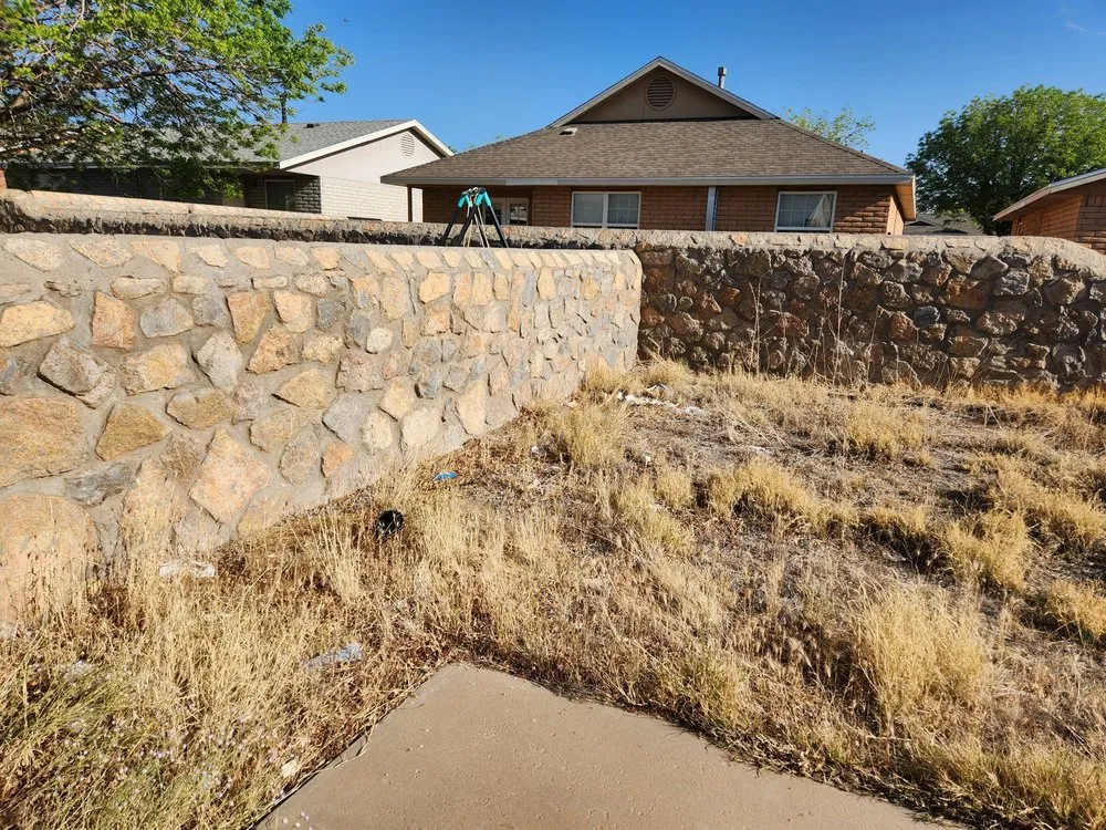 Top-rated garden landscaping for year-round maintenance in El Paso, TX by Mean Clean Property Maintenance