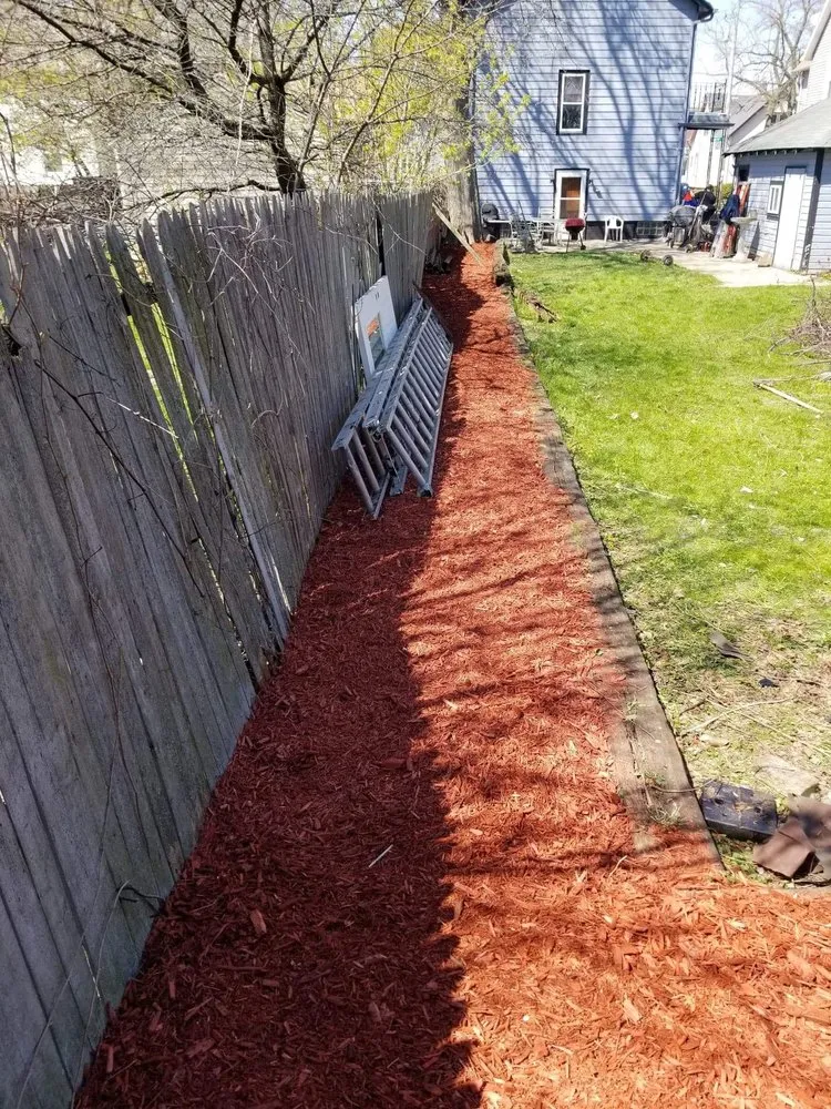 Expert garden landscaping experts serving Racine, WI - Mean Green Cuts