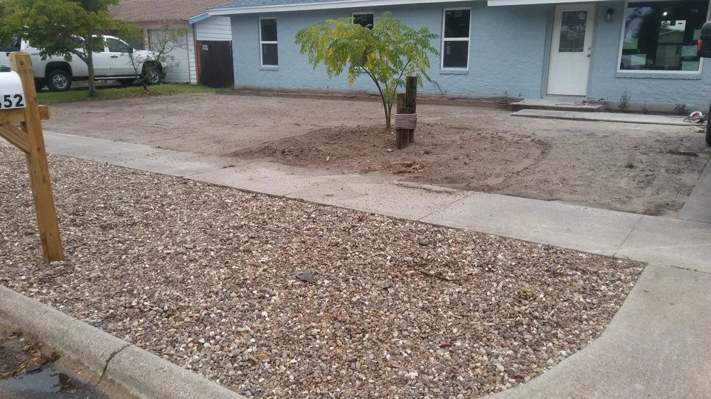 Top-rated yard cleanup service for residential properties in Aransas Pass, TX by Mean Green Lawn Care & Landscaping
