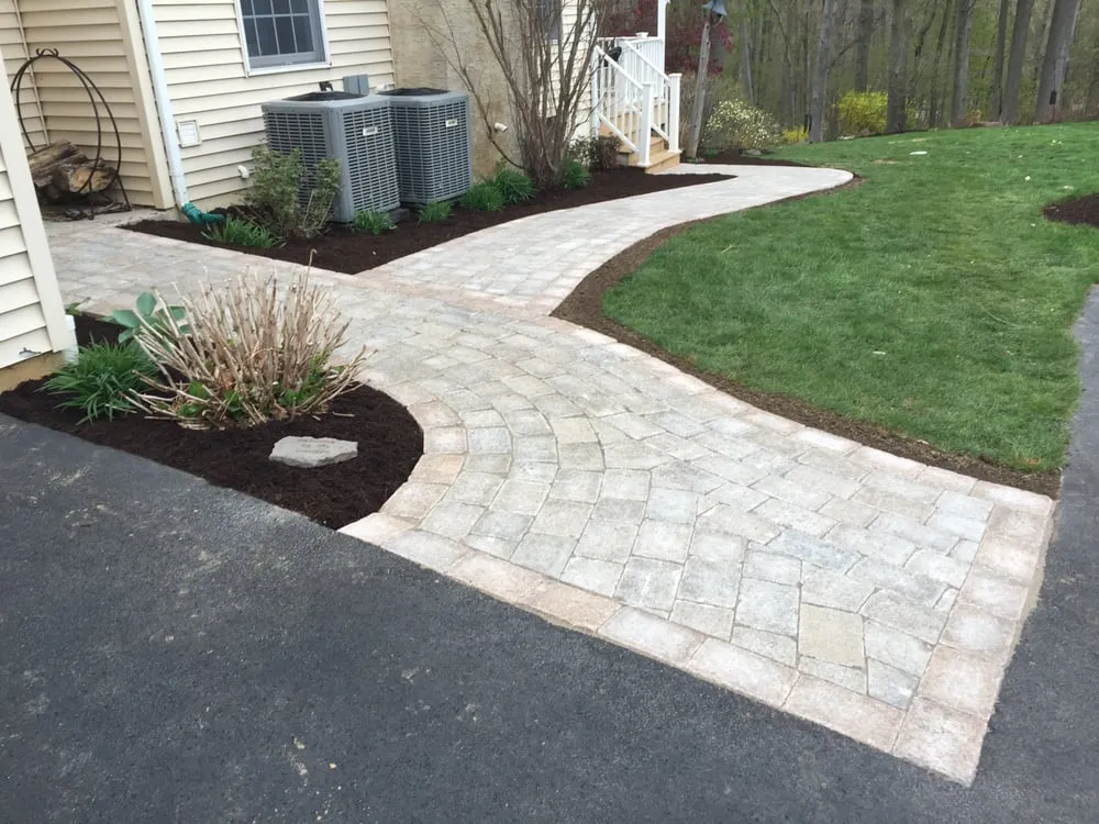 Custom lawn care service for homes in Chester Springs, PA by Meanix Landscaping