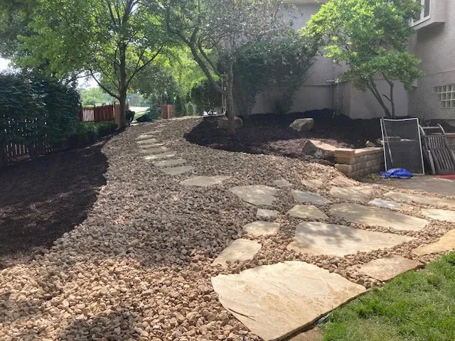 Custom outdoor landscaping experts serving Merriam, KS - Mears Lawn & Landscape