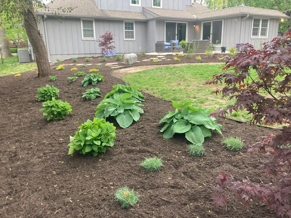 Top-rated residential landscaping in Merriam, KS - Mears Lawn & Landscape