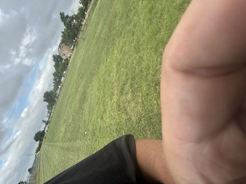 Custom yard maintenance experts serving Claude, TX - Meaty’s Mowers Lawn Care