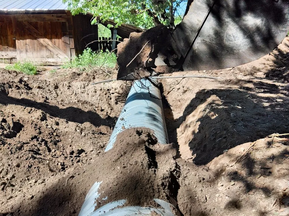 Affordable lawn mowing service for beautiful yards across Ahwahnee, CA - Mecchi Mountain Moving