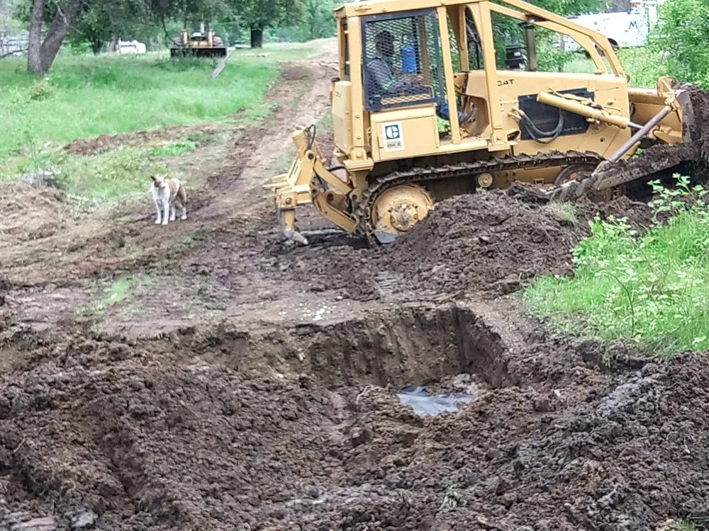 Expert outdoor landscaping in Ahwahnee, CA - Mecchi Mountain Moving