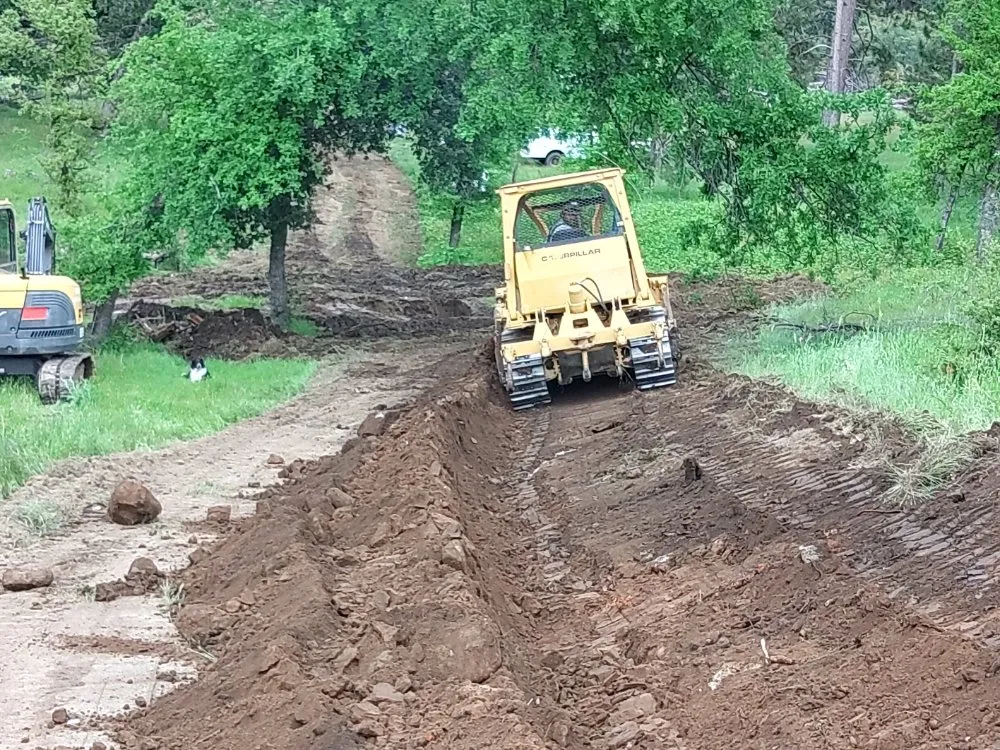 Affordable yard maintenance in Ahwahnee, CA - Mecchi Mountain Moving