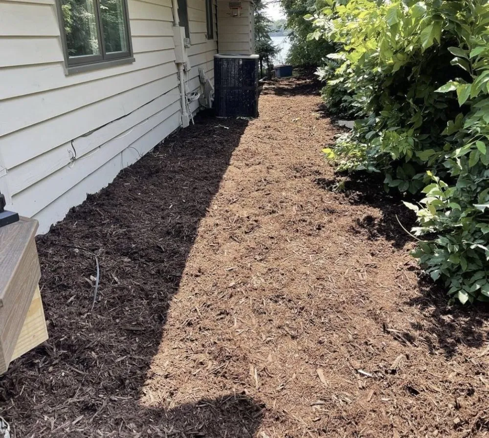 Custom garden landscaping experts serving Saint Paul, MN - Mecha Landscaping