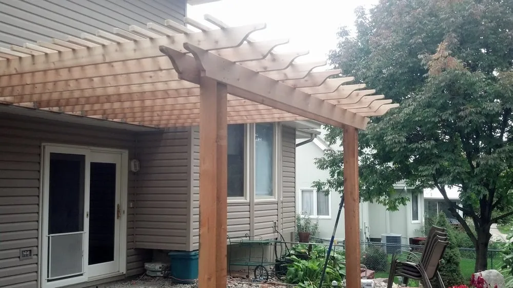 Local lawn care service near you in Omaha, NE by Mechaley Landscpaing