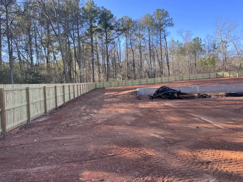 Affordable yard cleanup service experts serving Powder Springs, GA - Medina Concrete