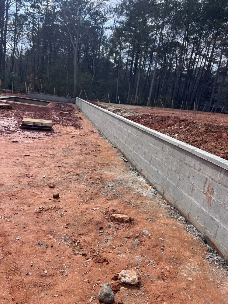 Affordable lawn mowing service experts serving Powder Springs, GA - Medina Concrete