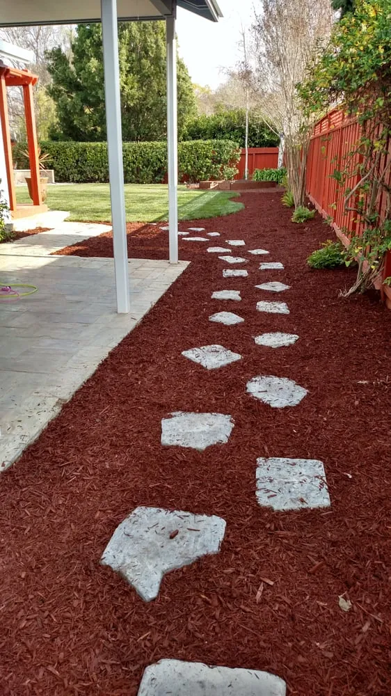 Custom lawn mowing service experts serving San Jose, CA - Medina Landscaping and Gardening Service