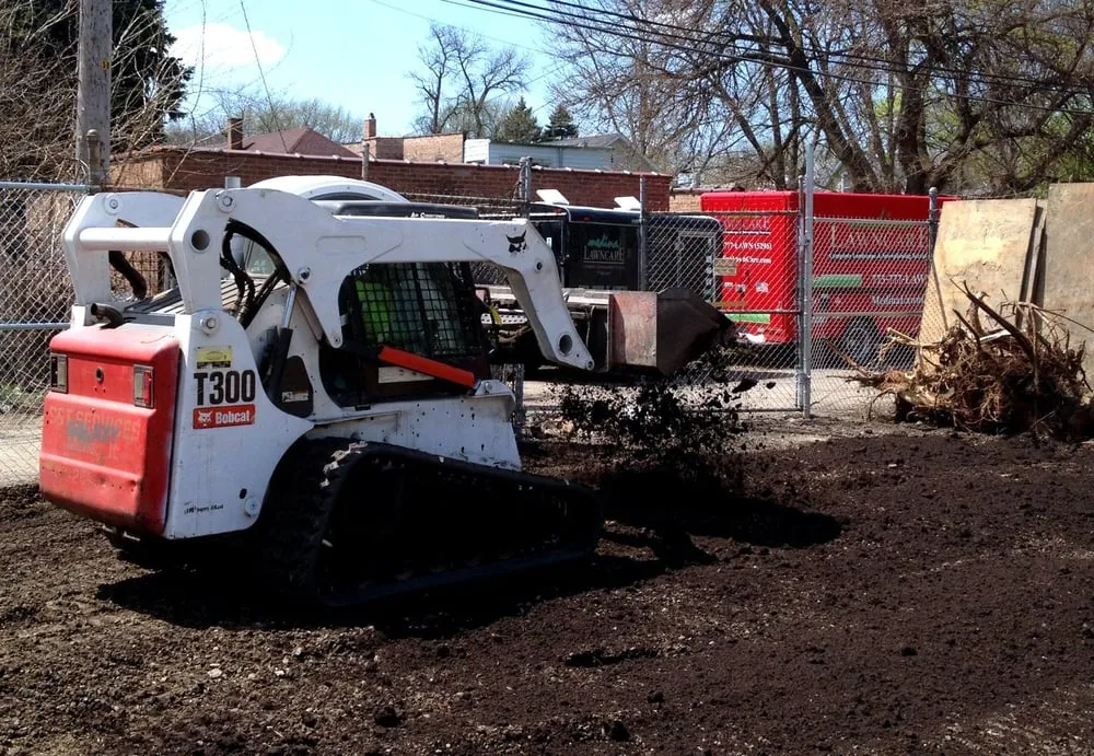 Local garden landscaping experts serving Chicago, IL - Medina Lawncare