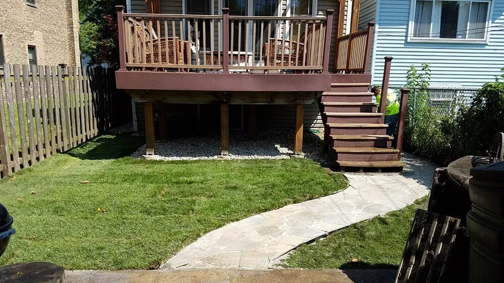 Top-rated landscaping services in Chicago, IL by Medina Lawncare