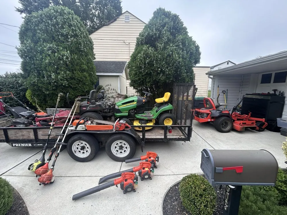 Local residential landscaping in Wilmington, DE by Medina Property Maintenance