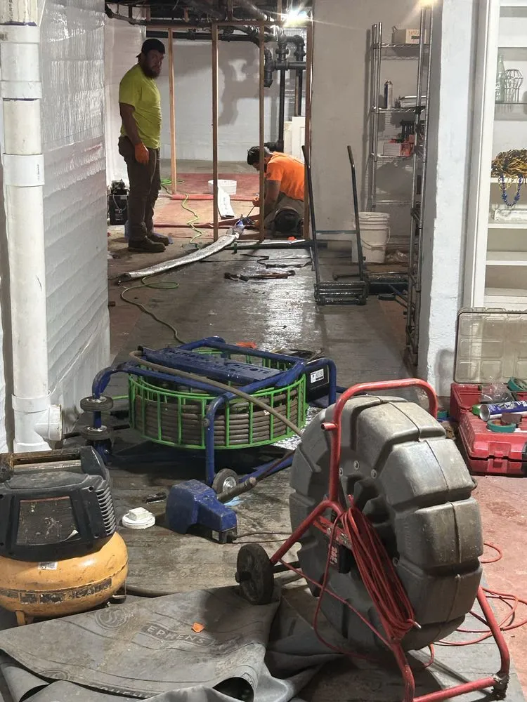 Expert yard maintenance experts serving Wilmington, DE - Medina Property Maintenance