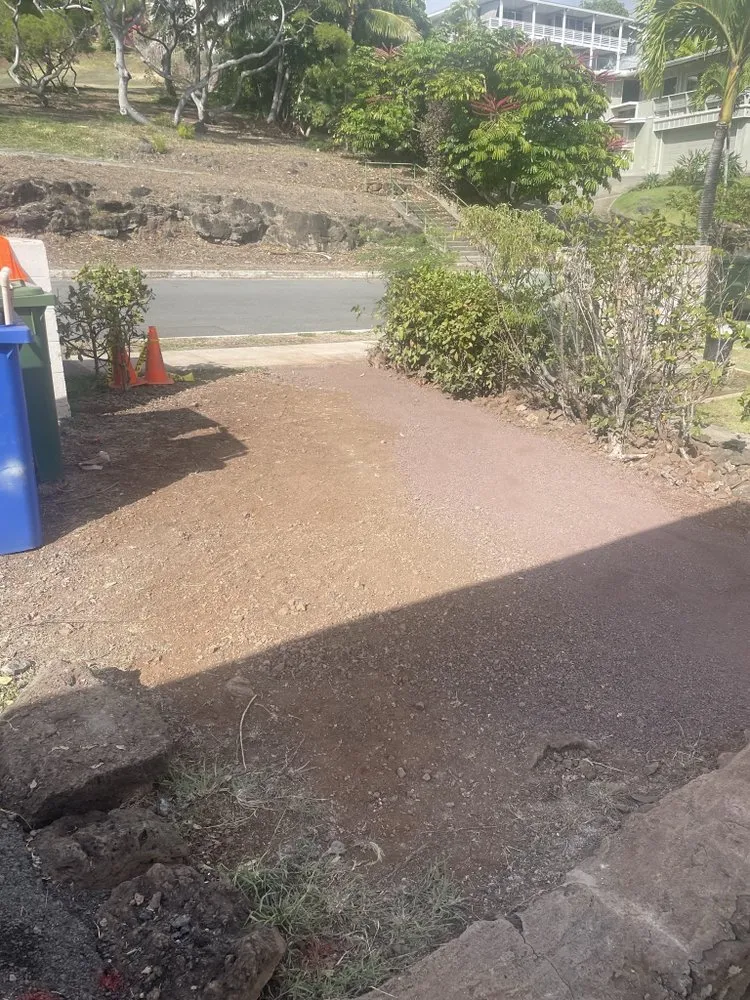 Expert residential landscaping for beautiful yards across Urban Honolulu, HI - Medina Yard And Home Cleaning Services