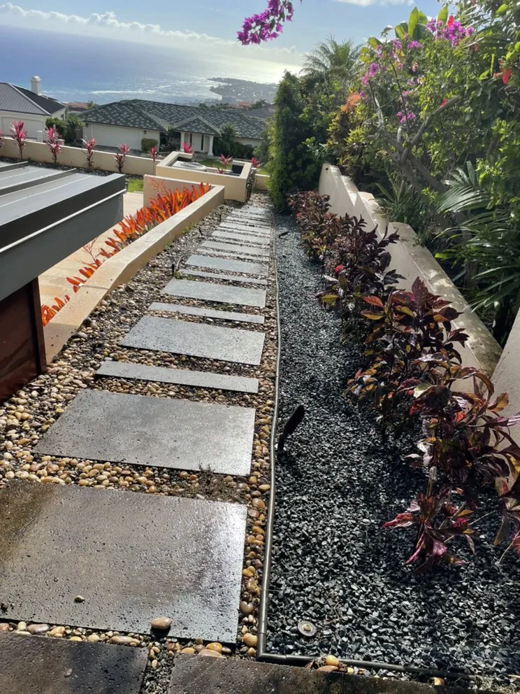 Top-rated outdoor landscaping in Urban Honolulu, HI - Medina Yard And Home Cleaning Services