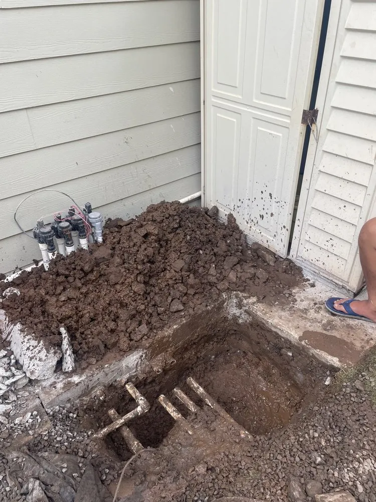 Trusted lawn care service for outdoor upgrades across Honolulu, HI - Medina Yard Service