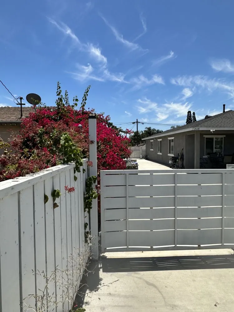 Top-rated garden landscaping for homes in Pomona, CA by Medina's Gardening