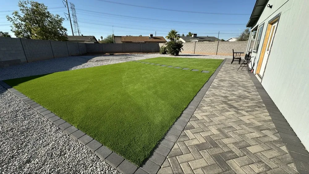 Professional garden landscaping in Tolleson, AZ - Medinas Landscaping