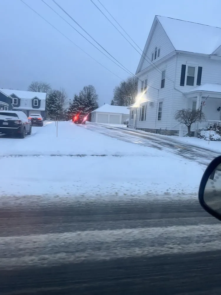 Local landscaping services in Minoa, NY by Medina's Lawn & Snow