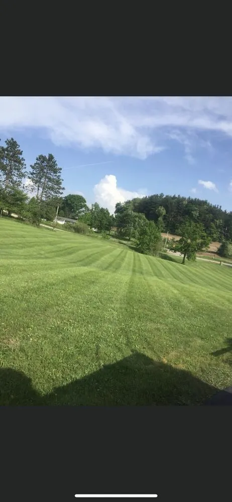 Affordable landscape design experts serving New Philadelphia, OH - Medley’s Lawn Care