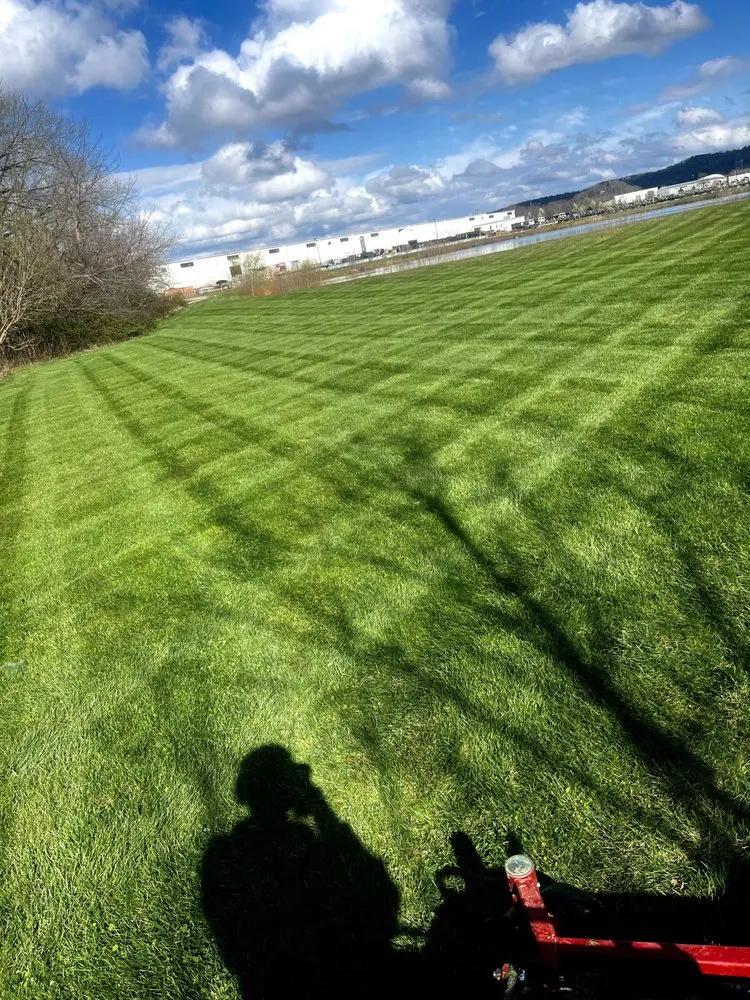 Local landscaping services experts serving New Philadelphia, OH - Medley’s Lawn Care