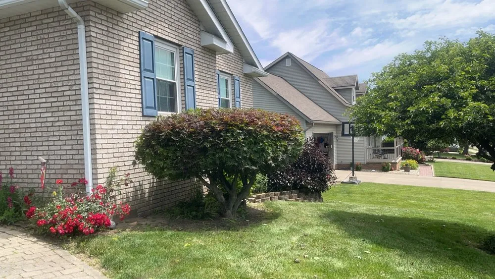 Reliable landscape installation near you across New Philadelphia, OH - Medley’s Lawn Care