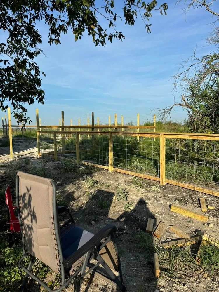 Professional yard cleanup service in New Braunfels, TX - Medrano Landscaping