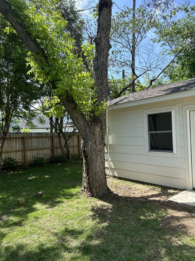 Local residential landscaping experts serving Lockhart, TX - Medrano’s Services