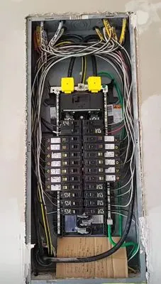 Medrano’s Services Logo