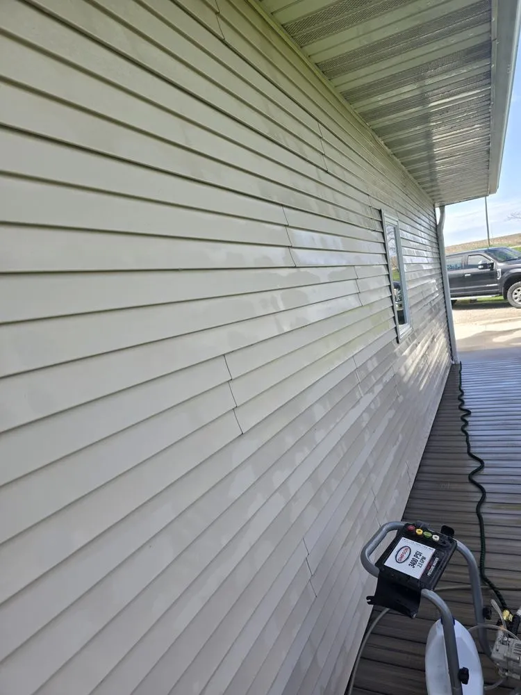 Reliable residential landscaping experts serving Altoona, IA - Meerkats Landscaping