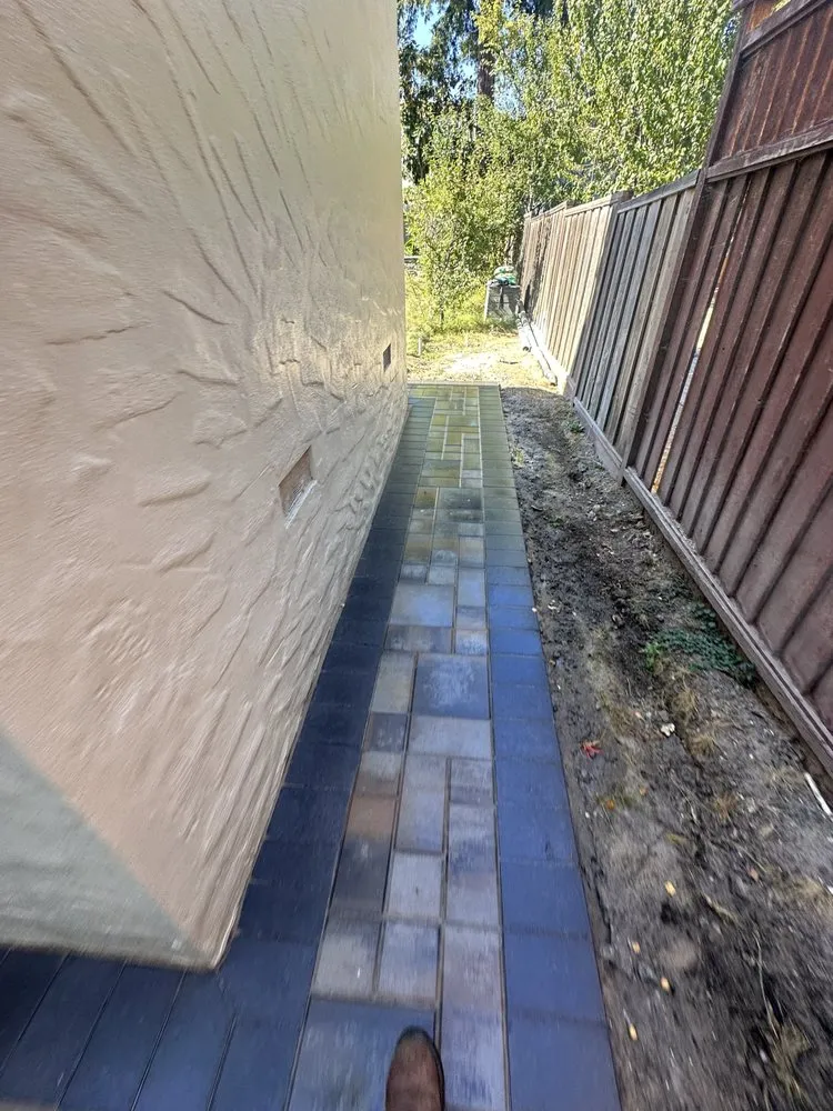 Expert garden landscaping for year-round maintenance in San Pablo, CA by Mega Services