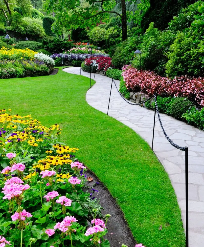 Reliable lawn care service for residential properties in Hammond, IN by Meier's Landscaping & Lawn Service