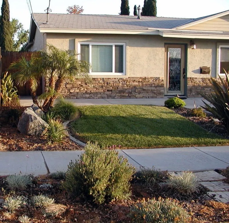 Custom landscape installation in El Cajon, CA - Meier's Yard Polishing and Landscape