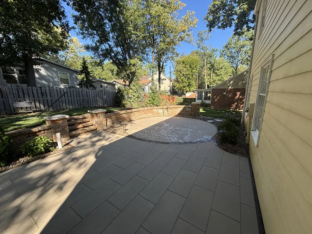 Professional residential landscaping experts serving Saint Louis, MO - Mejia Hand Scape & Landscape