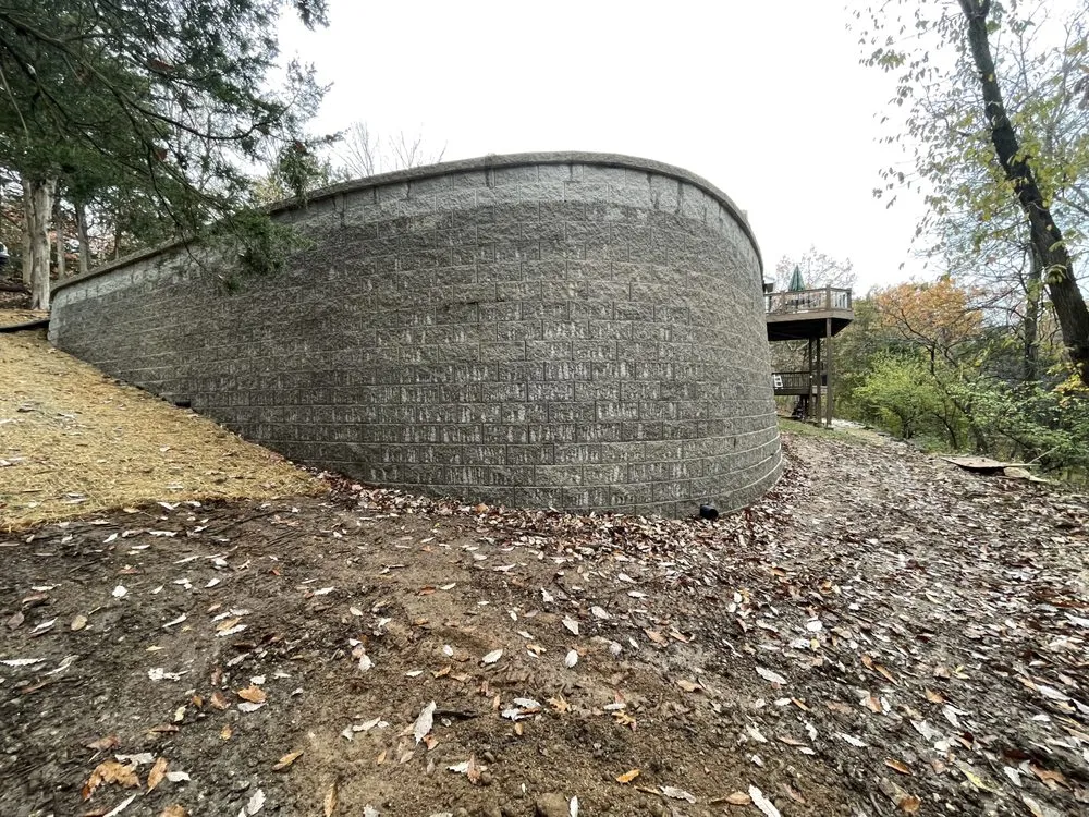 Trusted landscape design in Saint Louis, MO - Mejia Hand Scape & Landscape