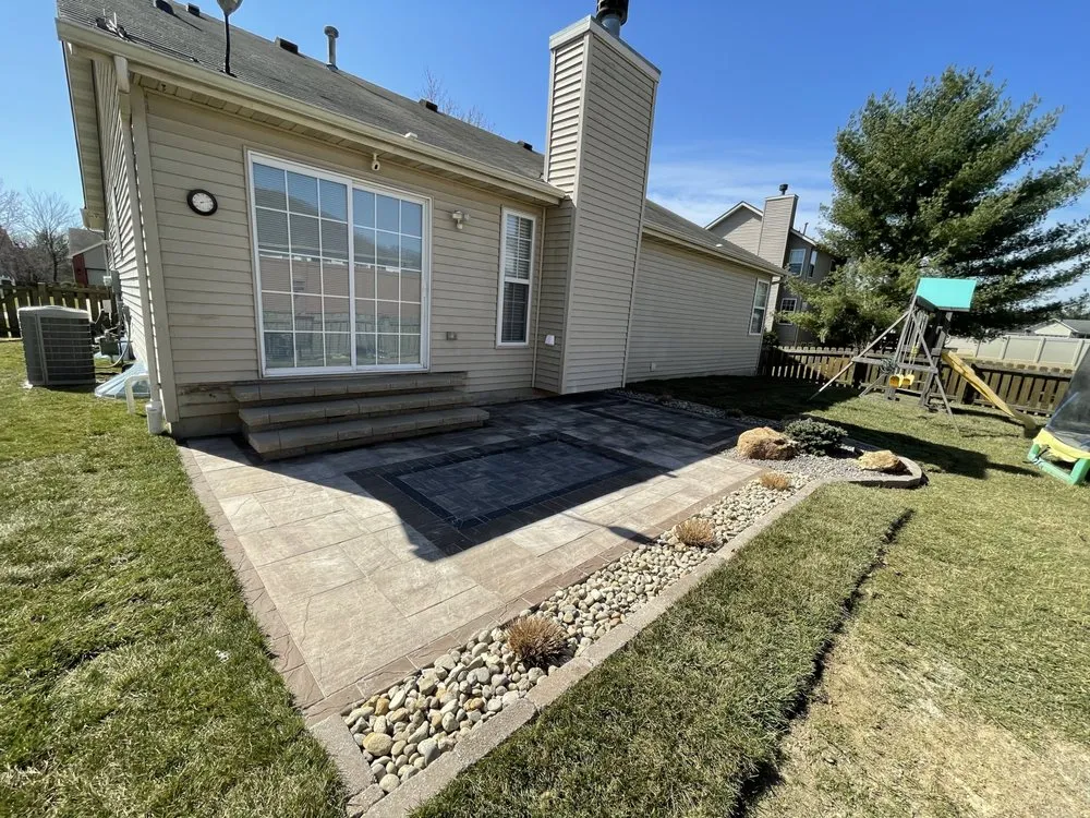 Affordable yard maintenance with custom design in Saint Louis, MO by Mejia Hand Scape & Landscape