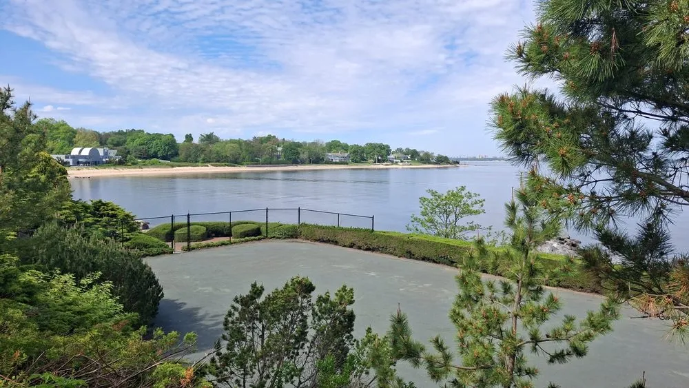 Expert outdoor landscaping experts serving Port Washington, NY - Mejia Landscaping & Maintenance