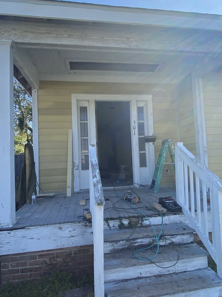 Professional garden landscaping for beautiful yards in Laplace, LA by Mejia Quality