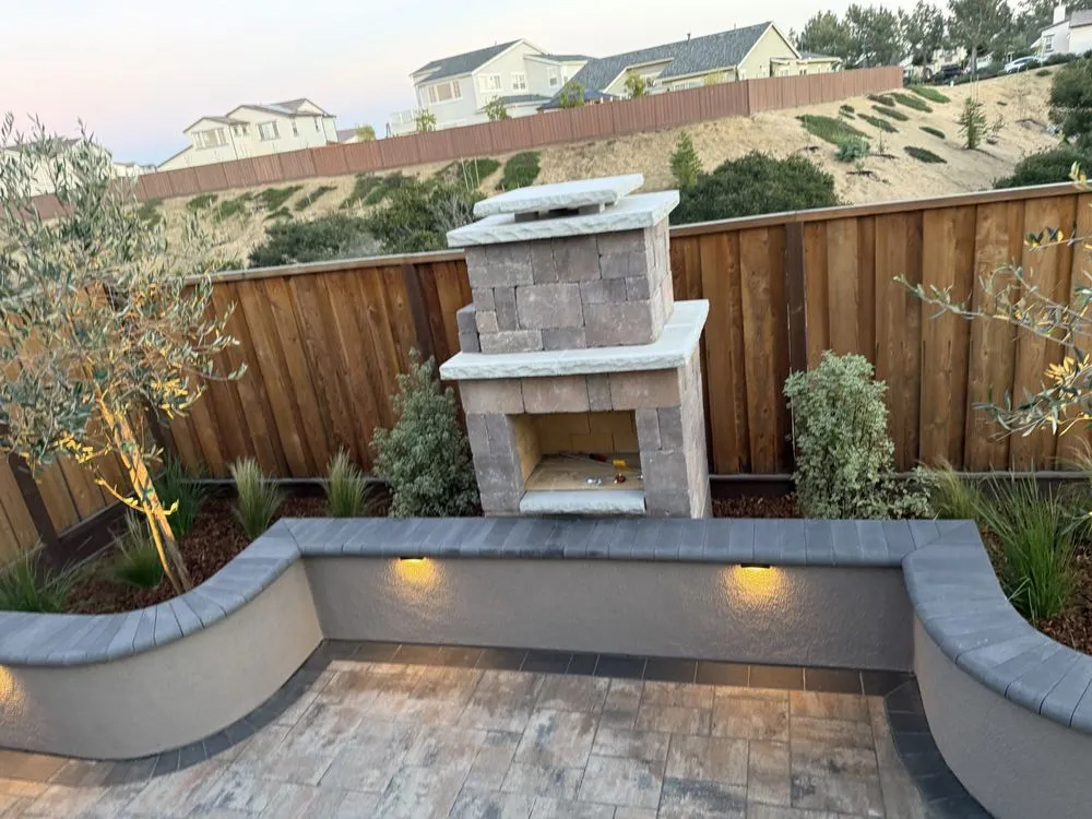 Custom garden landscaping in Hollister, CA - Mejia's Landscaping