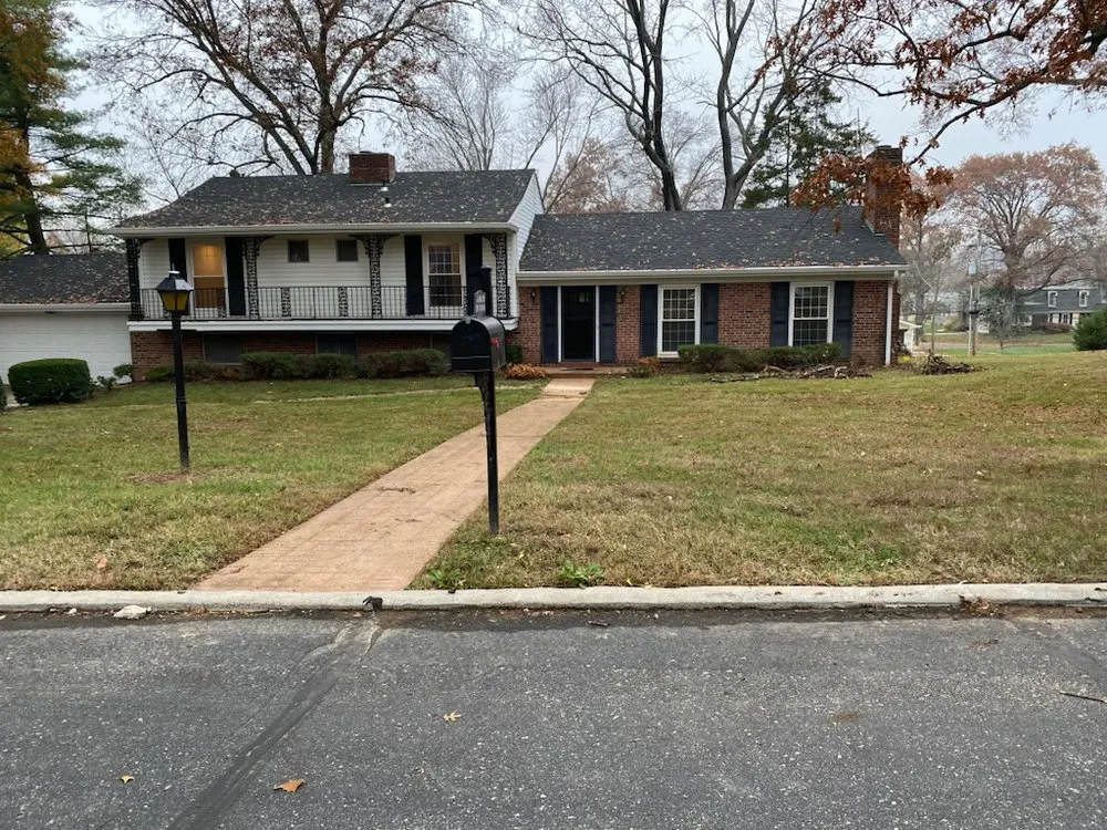 Local outdoor landscaping in Saint Louis, MO by Mejias Landscaping